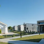 L'ecole Eco 3*