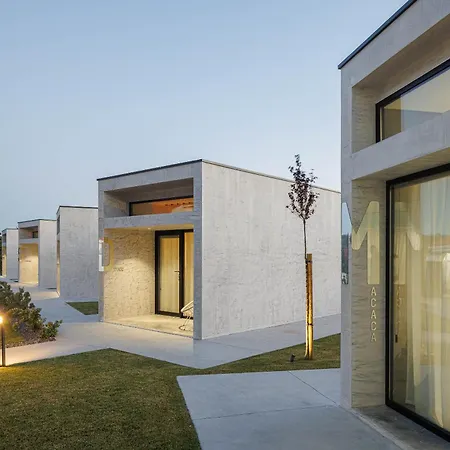 L'ecole Eco 3*