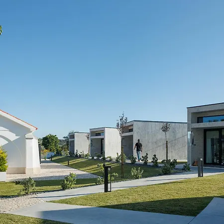 L'ecole Eco 3*