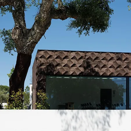 L'ecole Eco Alojamento de Acomodação e Pequeno-almoço 3*