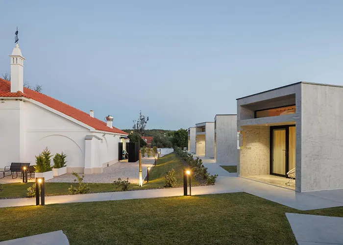 L'école Eco Bed and breakfast 3*
