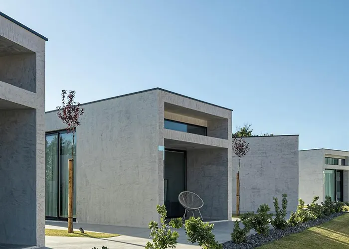 L'ecole Eco Bed & Breakfast 3*