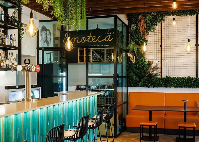 L'ecole Eco Bed & Breakfast 3*