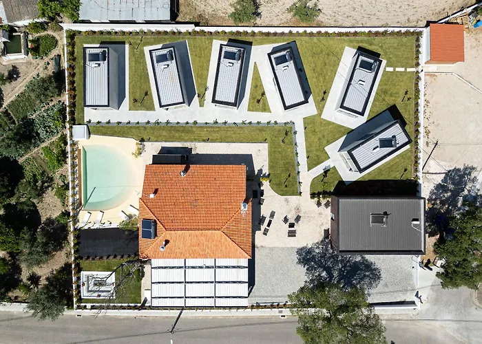 L'ecole Eco Bed & Breakfast 3*